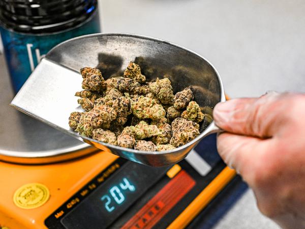 buy weed online in Berlin